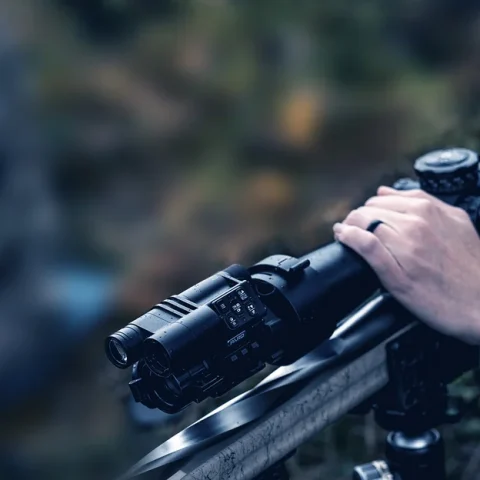 Digitální noční vidění den/noc předsádka Pard FD1 – 940 nm