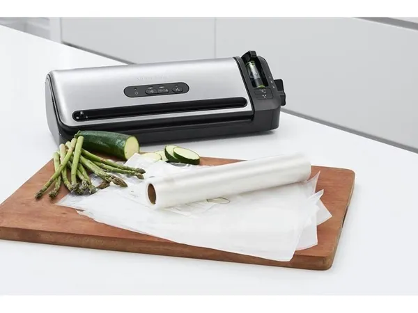 Vakuová balička potravin FoodSaver FFS005X — obrázek 2